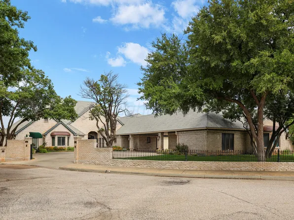 7216 Versailles Dr, Amarillo, TX 79121