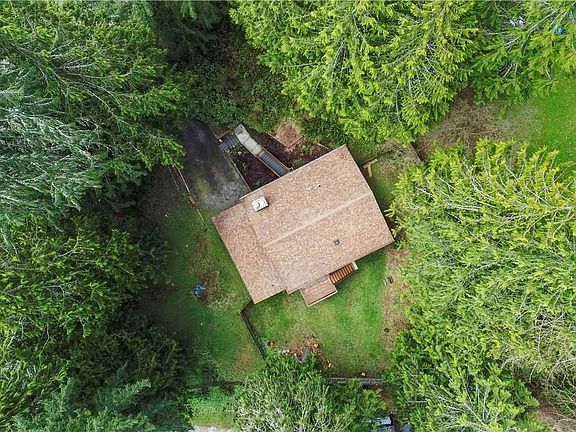 4th image of 10204 318th Ave NE
