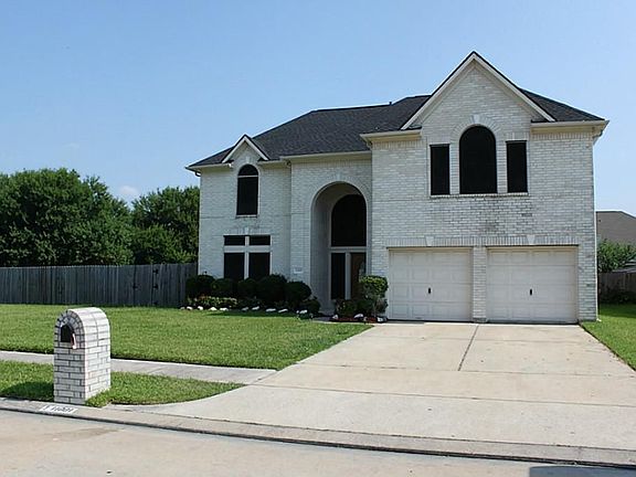 Large corner lot