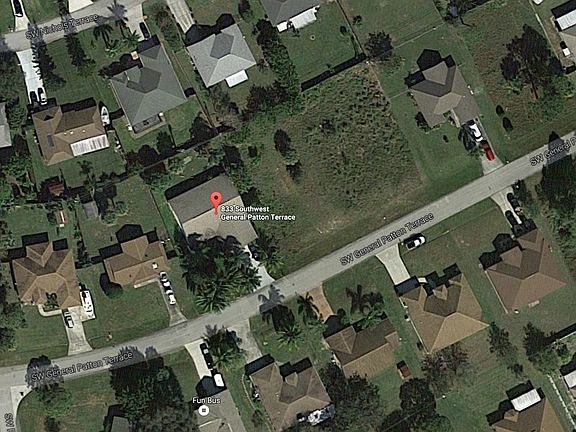 2nd image of 833 SW General Patton Ter