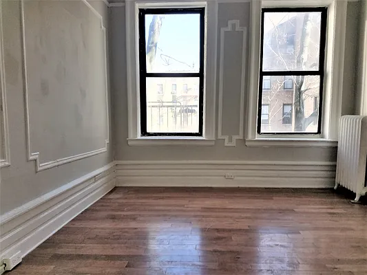 Rented by The Hamilton Group | media 23