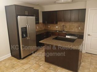 530 W 10th St, Kansas City, MO 64105