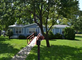106 King St, Hendricks, MN 56136