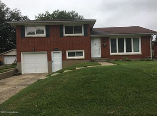 4316 Estate Dr, Louisville, KY 40216