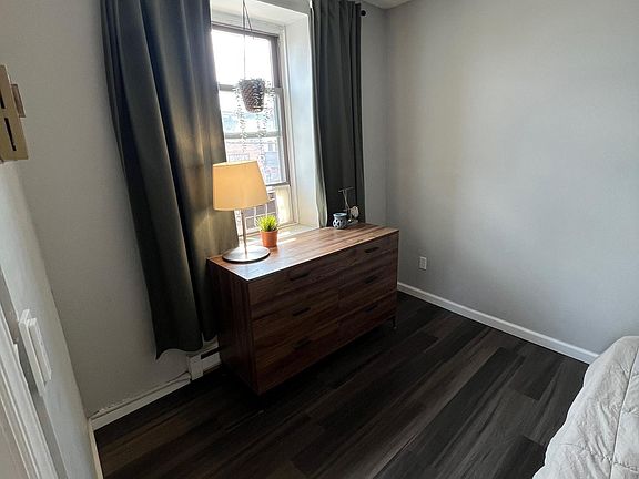 5th image of 259 Main St APT 1