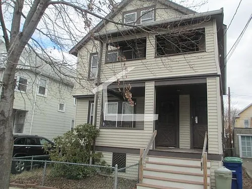 32 Irvington Rd #1 Photo 1