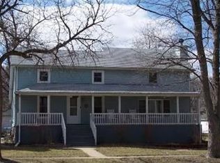 121 N Maple St, Herscher, IL 60941