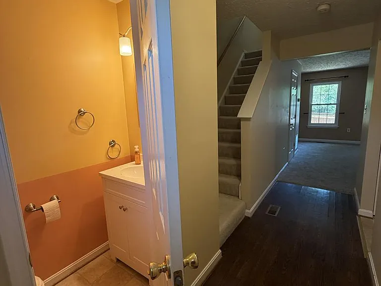 107 Peridot Pl — Photo 28