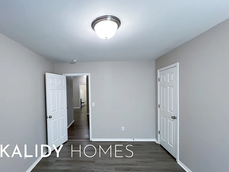2928 Cider Mill Ln — Photo 25
