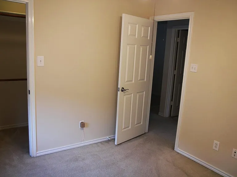 142 N Camellia Grove Cir — Photo 18