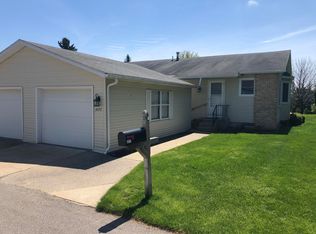 3177 Villa Ridge Dr SE, Kentwood, MI 49512