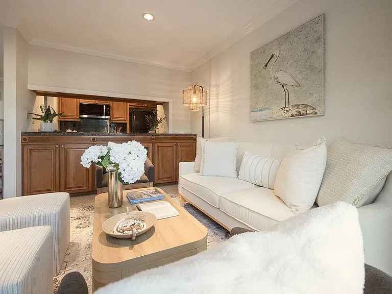 504 Ocean Ave #4 — Photo 25
