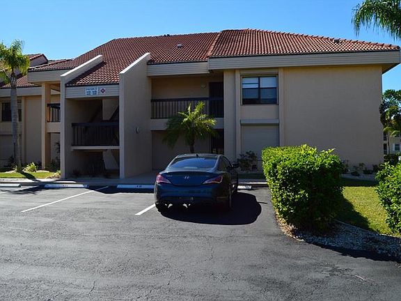 4th image of 3256 White Ibis Ct Unit 4