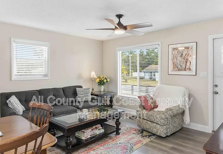 604 Church St — Photo 3