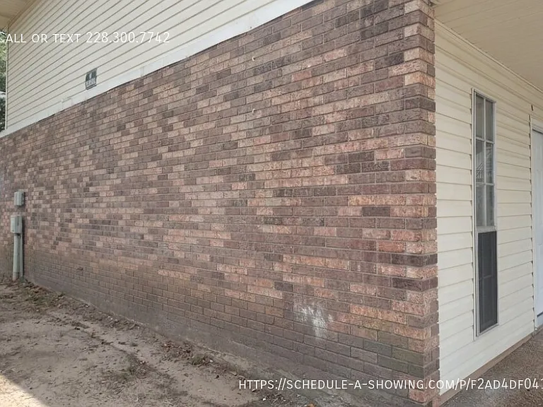 1228 43rd Ave #1 — Photo 1
