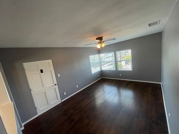 2nd image of 2210 3rd Ave