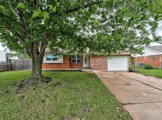 120 N Ranchwood Blvd, Yukon, OK 73099