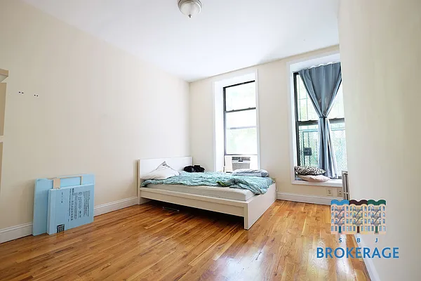 Rented by SBJ Brokerage, LLC | media 10