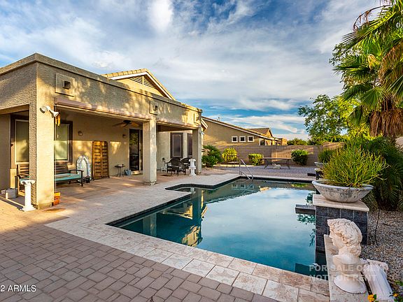5th image of 4846 S Emery Cir