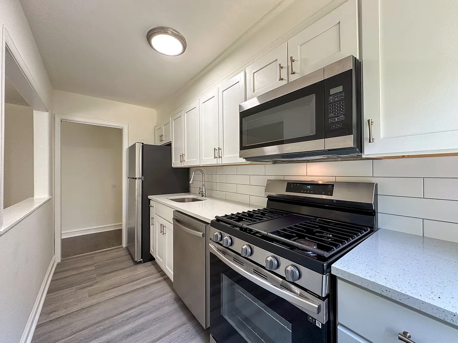 1800 Garrett Rd APT 108 photo 1