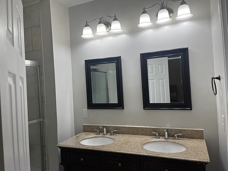 2025 Idlewood Ave — Photo 22