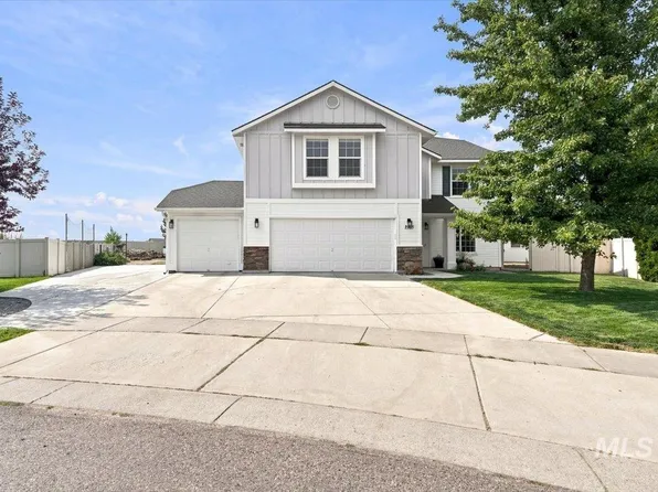 2163 Alpine Creek Dr, Fruitland, ID 83619
