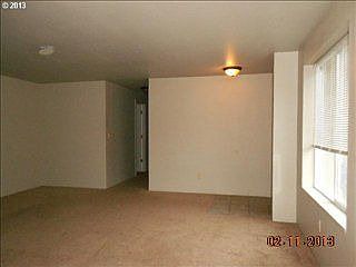 2nd image of 11121 NE 43rd Cir