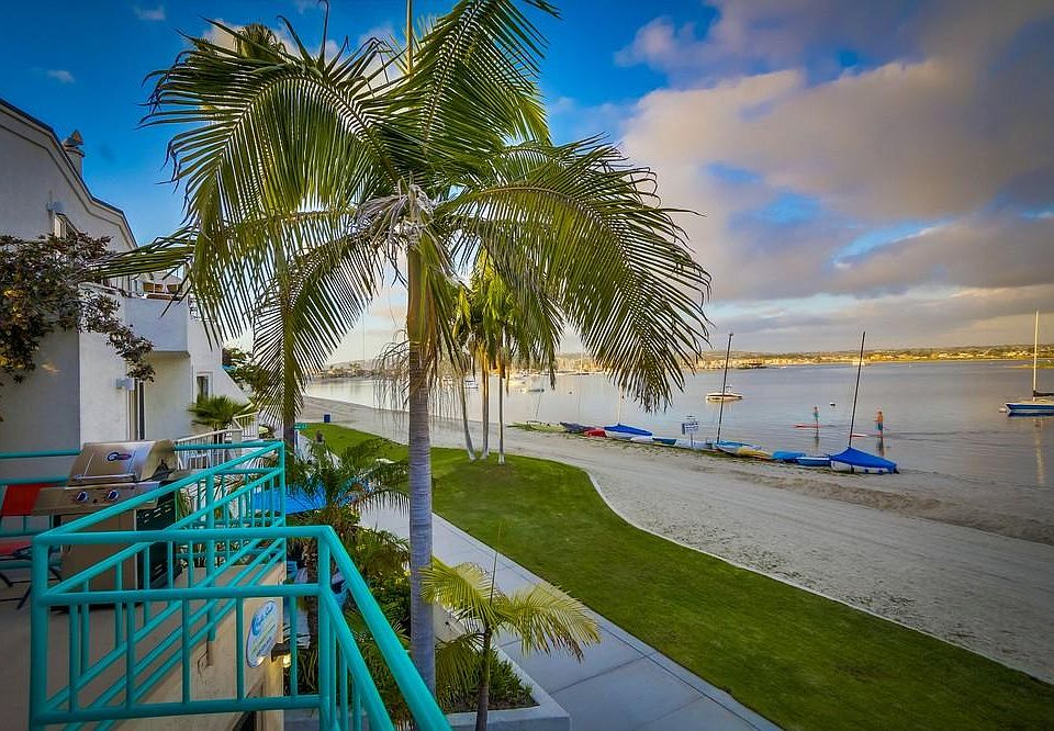 Enjoy beautiful sunsets on the balcony