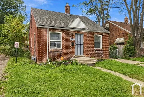 3 bed, 1100 sqft, $1,600 — Photo 3
