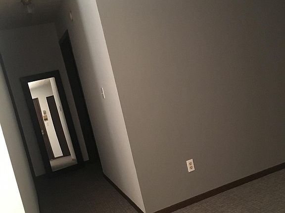 4th image of 38 Marshall Ave #3