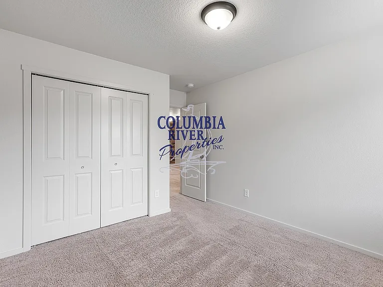 7104 NE 13th Ave — Photo 6
