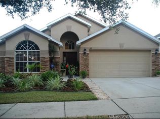 415 Thicket Crest Rd, Seffner, FL 33584