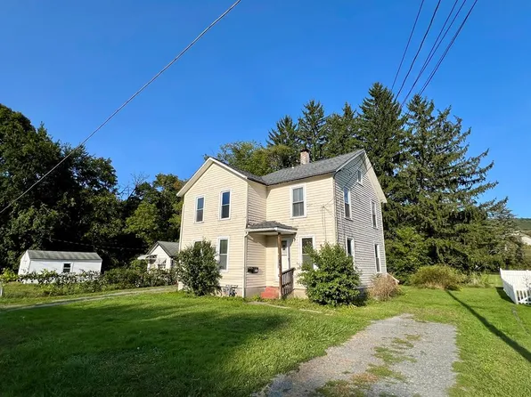 15 David St, Corning, NY 14830