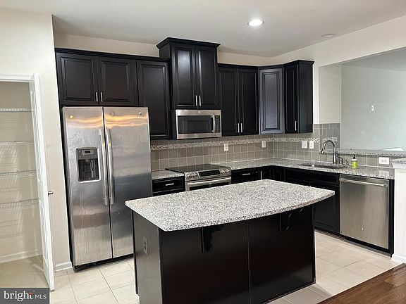 2nd image of 41717 McMonagle Sq