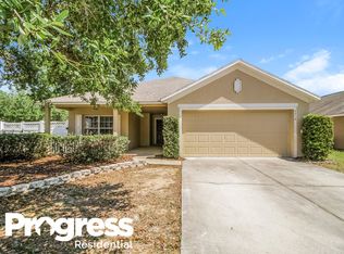 4216 Waltham Forest Dr, Tavares, FL 32778