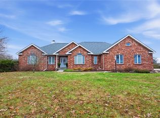 12511 Old State Rd, Charleston, IL 61920