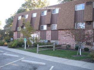 4749 Oberlin Ave APT 10, Lorain, OH 44053