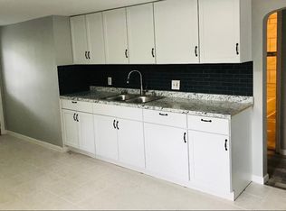 113 Linden St, South Saint Paul, MN 55075