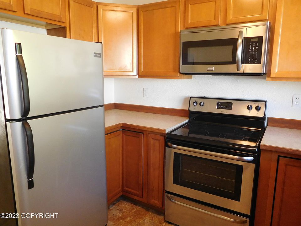 9221 Strathmore Dr, Anchorage, AK 99502 Zillow