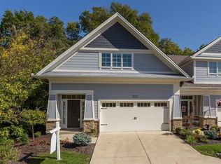 441 Firefly Ln, Carmel, IN