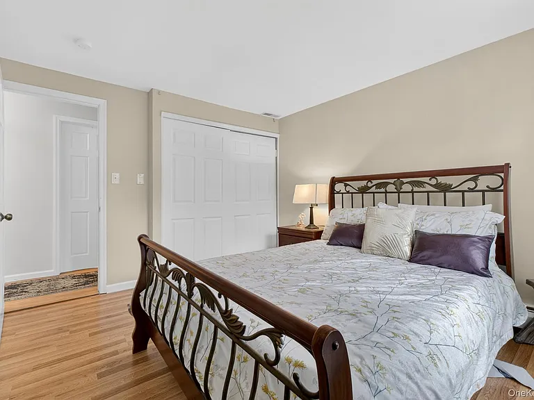 22 Blossom Hill Dr — Photo 28