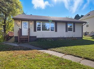 328 Walnut Ave, Carlton, MN 55718