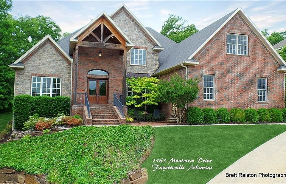 1st image of 1163 N Montview Dr