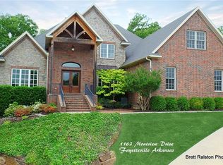 1163 N Montview Dr, Fayetteville, AR 72701
