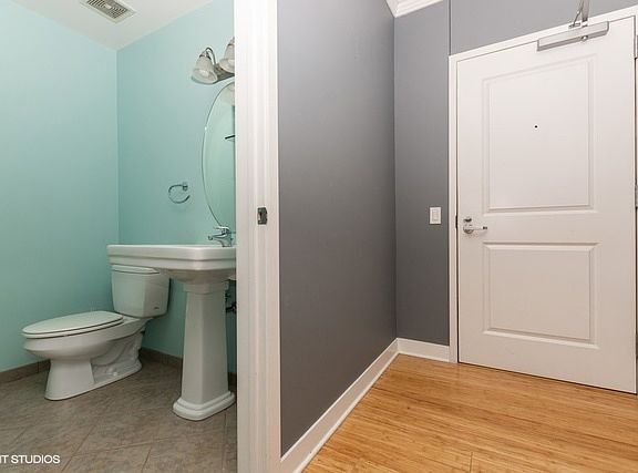 2nd image of 200 N Jefferson St APT 801