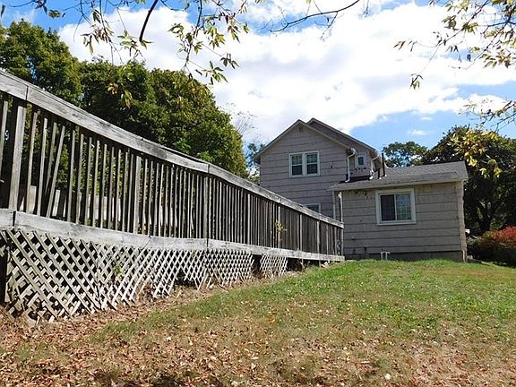 5th image of 1818 East Ave