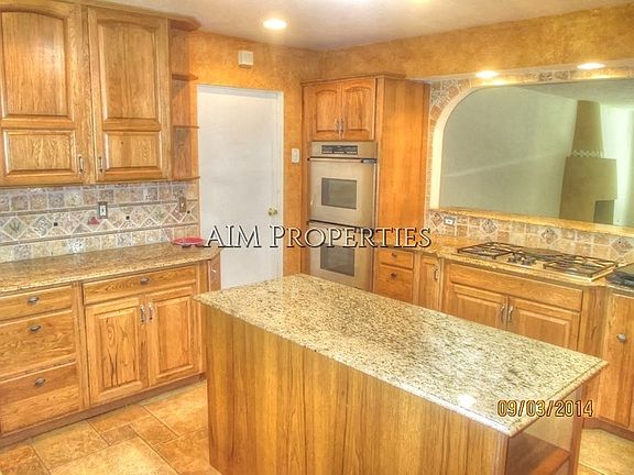4th image of 9526 Academy Hills Dr NE