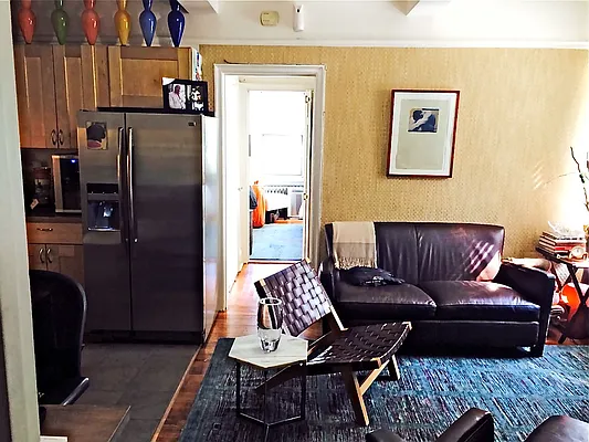 Rented by Performing Assets Corp | media 19