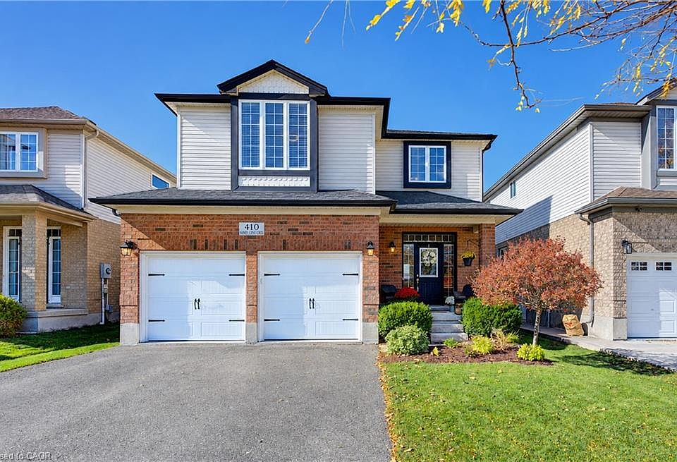 1st image of 410 Sandy Cove Cres