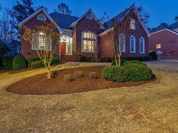 4th image of 972 Shadwell Drive